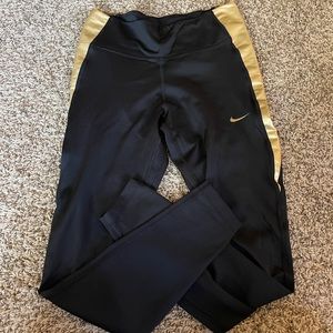 Nike leggings new with out tags
